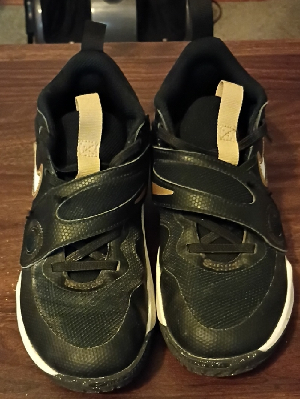 Nike Kids Black and Tan Sneakers